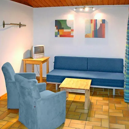 Holiday Village De Vacances Oignies.10 * Nismes